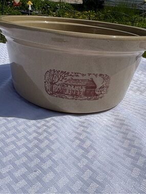 Beige Stoneware Bowl with Cottage Transfer - Neutral Ceramic Bakeware